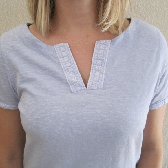 TALBOTS LIGHT BLUE 100% COTTON LINEN TOP MEDIUM - Picture 5 of 6